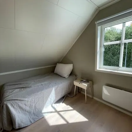 Villa House With 5 Bedrooms, 2 Bathrooms, Available For Onss Stavanger