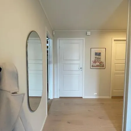 فيلة House With 5 Bedrooms, 2 Bathrooms, Available For Onss *